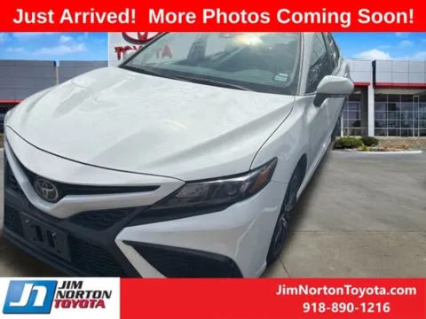 Photos of 2023 Toyota Camry SE for sale in Tulsa, OK at Jim Norton Toyota