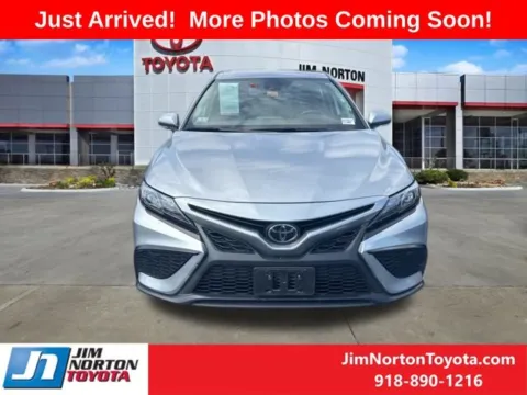 Photos of 2023 Toyota Camry SE for sale in Tulsa, OK at Jim Norton Toyota