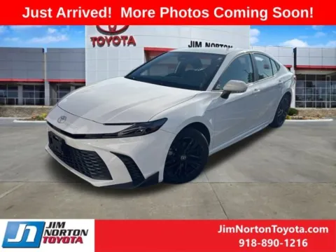 Another view of 2025 Toyota Camry SE for sale in Tulsa, OK at Jim Norton Toyota