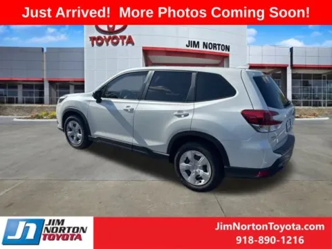 More photos of 2023 Subaru Forester at Jim Norton Toyota, OK