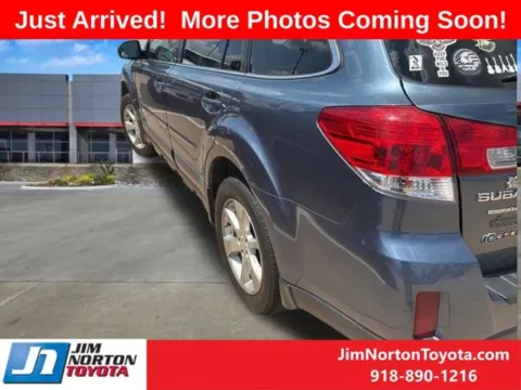 More photos of 2013 Subaru Outback 2.5i at Jim Norton Toyota, OK