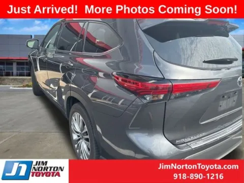 More photos of 2023 Toyota Highlander Platinum at Jim Norton Toyota, OK