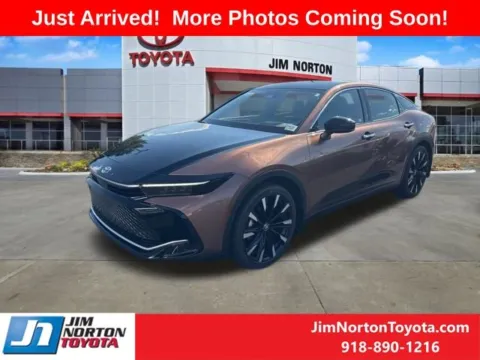 Another view of 2025 Toyota Crown Platinum for sale in Tulsa, OK at Jim Norton Toyota