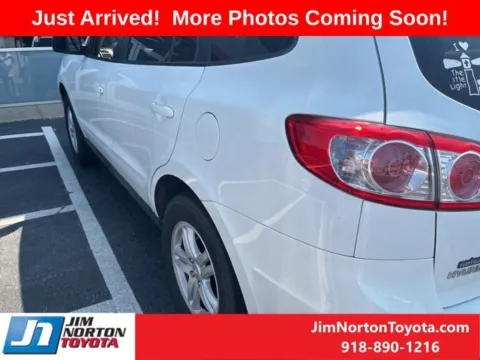 Photos of 2010 Hyundai Santa Fe GLS for sale in Tulsa, OK at Jim Norton Toyota