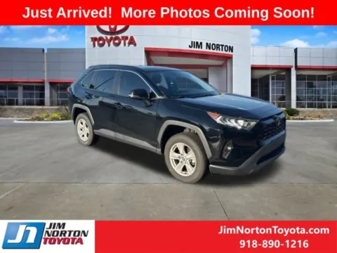 Black 2021 Toyota RAV4 XLE for sale in Tulsa, OK