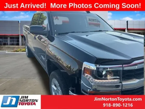 Black 2018 Chevrolet Silverado 1500 LT for sale in Tulsa, OK