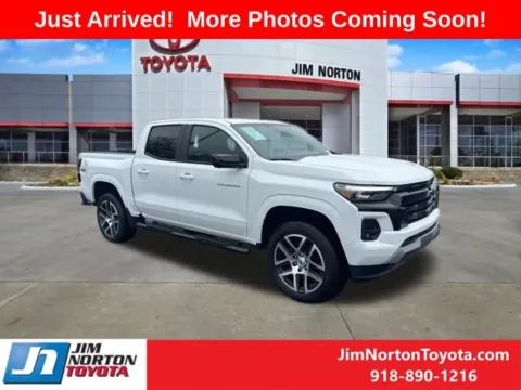 White 2023 Chevrolet Colorado Z71 for sale in Tulsa, OK