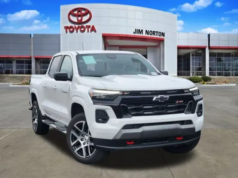White 2023 Chevrolet Colorado Z71 for sale in Tulsa, OK