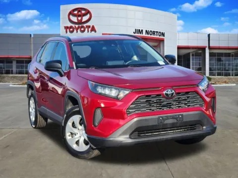Red 2020 Toyota RAV4 LE for sale in Tulsa, OK