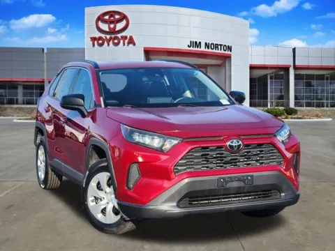 Red 2020 Toyota RAV4 LE for sale in Tulsa, OK