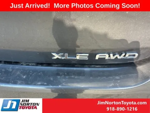 More photos of 2024 Toyota Highlander XLE at Jim Norton Toyota, OK