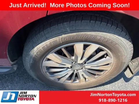 More photos of 2020 Nissan Pathfinder SV at Jim Norton Toyota, OK