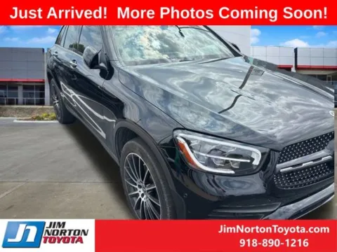 Black 2021 Mercedes-Benz GLC 300 for sale in Tulsa, OK
