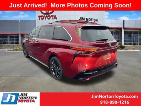 More photos of 2024 Toyota Sienna XSE at Jim Norton Toyota, OK