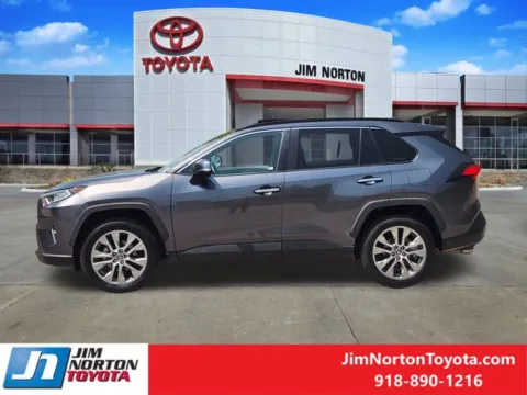 More photos of 2021 Toyota RAV4 Limited at Jim Norton Toyota, OK