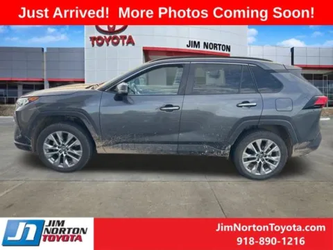 More photos of 2021 Toyota RAV4 Limited at Jim Norton Toyota, OK