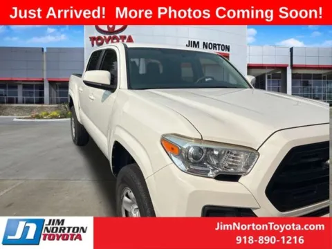 White 2017 Toyota Tacoma SR for sale in Tulsa, OK