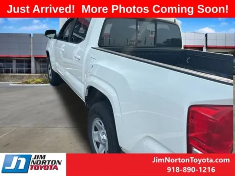 More photos of 2017 Toyota Tacoma SR at Jim Norton Toyota, OK