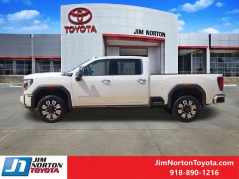More photos of 2024 GMC Sierra 2500HD Denali at Jim Norton Toyota, OK