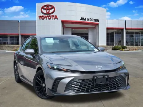 Gray 2025 Toyota Camry SE for sale in Tulsa, OK