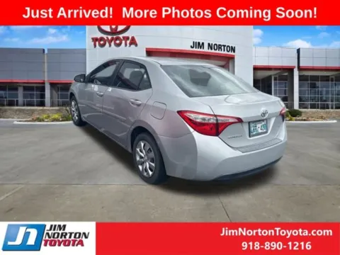 More photos of 2016 Toyota Corolla LE at Jim Norton Toyota, OK