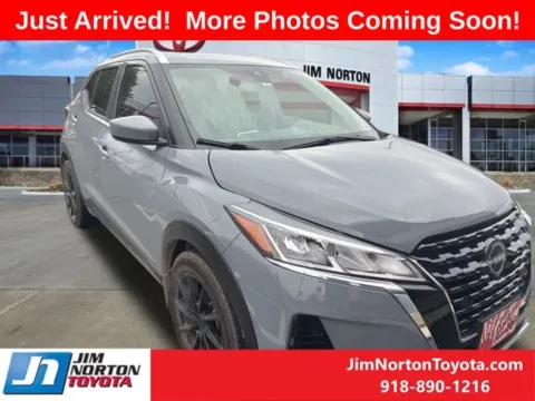 Gray 2022 Nissan Kicks SV for sale in Tulsa, OK