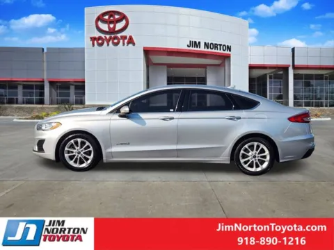 More photos of 2019 Ford Fusion Hybrid SE at Jim Norton Toyota, OK