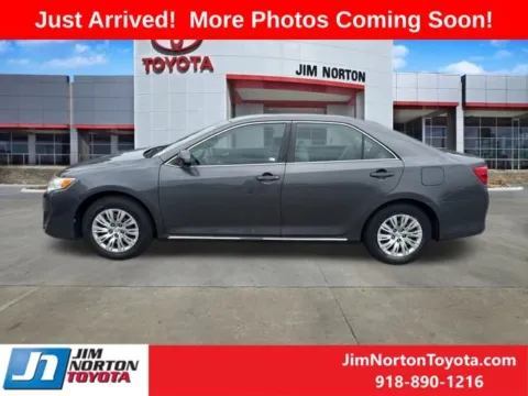 More photos of 2013 Toyota Camry LE at Jim Norton Toyota, OK