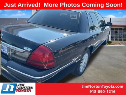 More photos of 2011 Mercury Grand Marquis LS at Jim Norton Toyota, OK