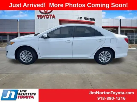 More photos of 2012 Toyota Camry LE at Jim Norton Toyota, OK