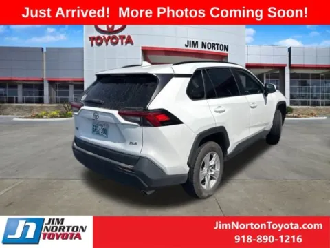 More photos of 2021 Toyota RAV4 XLE at Jim Norton Toyota, OK