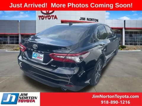 More photos of 2023 Toyota Camry XLE at Jim Norton Toyota, OK