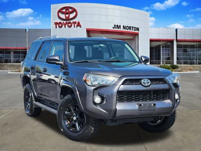 Gray 2018 Toyota 4Runner SR5 for sale in Tulsa, OK