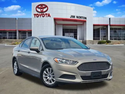 Silver 2015 Ford Fusion S for sale in Tulsa, OK