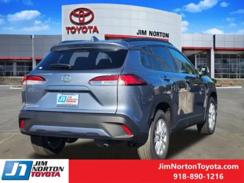 More photos of 2024 Toyota Corolla Cross LE at Jim Norton Toyota, OK