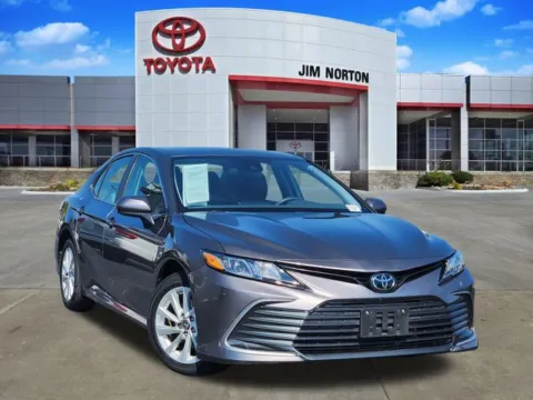 Gray 2024 Toyota Camry LE for sale in Tulsa, OK
