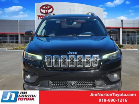 Photos of 2021 Jeep Cherokee Latitude Lux for sale in Tulsa, OK at Jim Norton Toyota