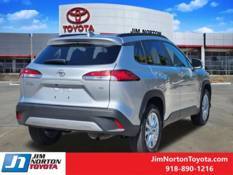 More photos of 2024 Toyota Corolla Cross LE at Jim Norton Toyota, OK