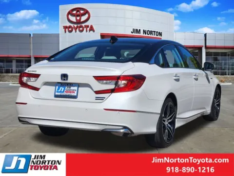 More photos of 2021 Honda Accord Hybrid Touring at Jim Norton Toyota, OK