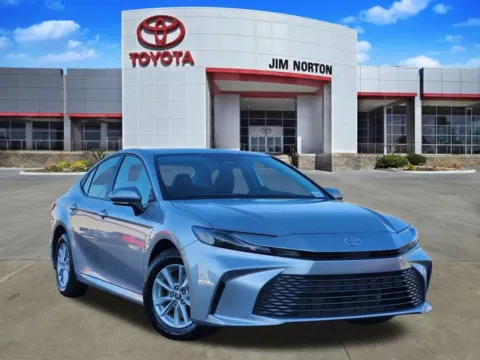 Silver 2025 Toyota Camry LE for sale in Tulsa, OK