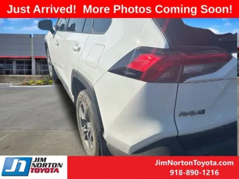 More photos of 2024 Toyota RAV4 XLE at Jim Norton Toyota, OK