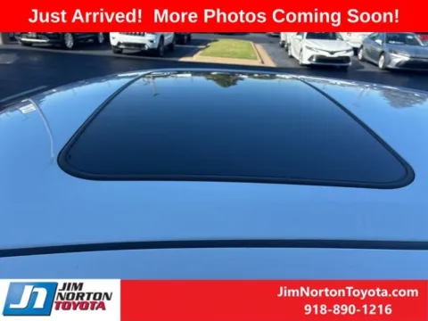 White 2021 Toyota Corolla SE for sale in Tulsa, OK