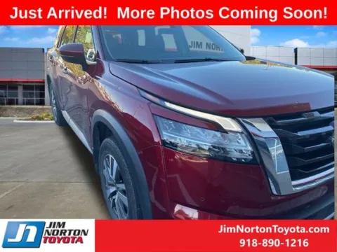 Red 2023 Nissan Pathfinder SL for sale in Tulsa, OK