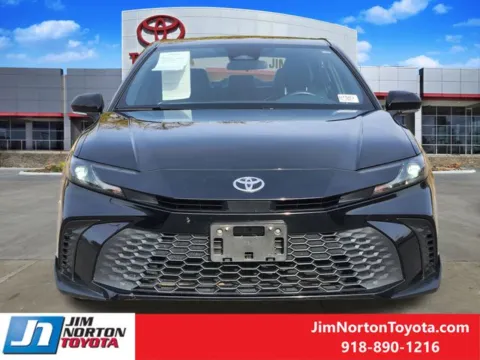 Photos of 2025 Toyota Camry SE for sale in Tulsa, OK at Jim Norton Toyota