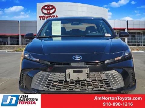 Photos of 2025 Toyota Camry SE for sale in Tulsa, OK at Jim Norton Toyota