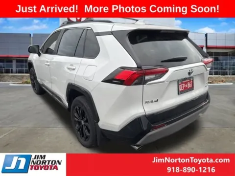 More photos of 2024 Toyota RAV4 Hybrid SE at Jim Norton Toyota, OK