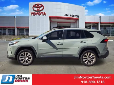 More photos of 2022 Toyota RAV4 XLE Premium at Jim Norton Toyota, OK