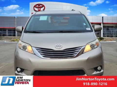 Photos of 2015 Toyota Sienna XLE for sale in Tulsa, OK at Jim Norton Toyota