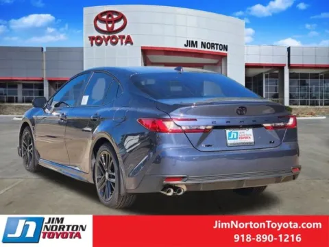 More photos of 2026 Toyota Camry SE at Jim Norton Toyota, OK