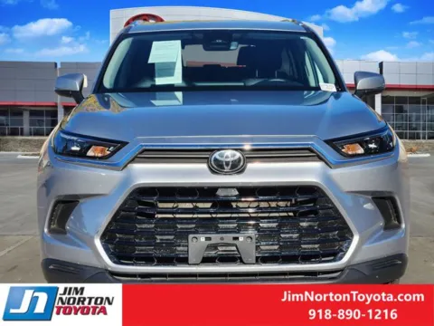 Photos of 2025 Toyota Grand Highlander XLE for sale in Tulsa, OK at Jim Norton Toyota
